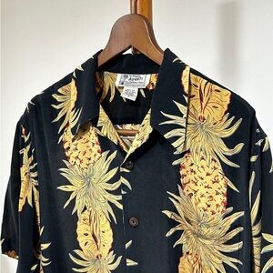 Avanti Men's Silk Black Shirt with Yellow Pineapple Design XXL